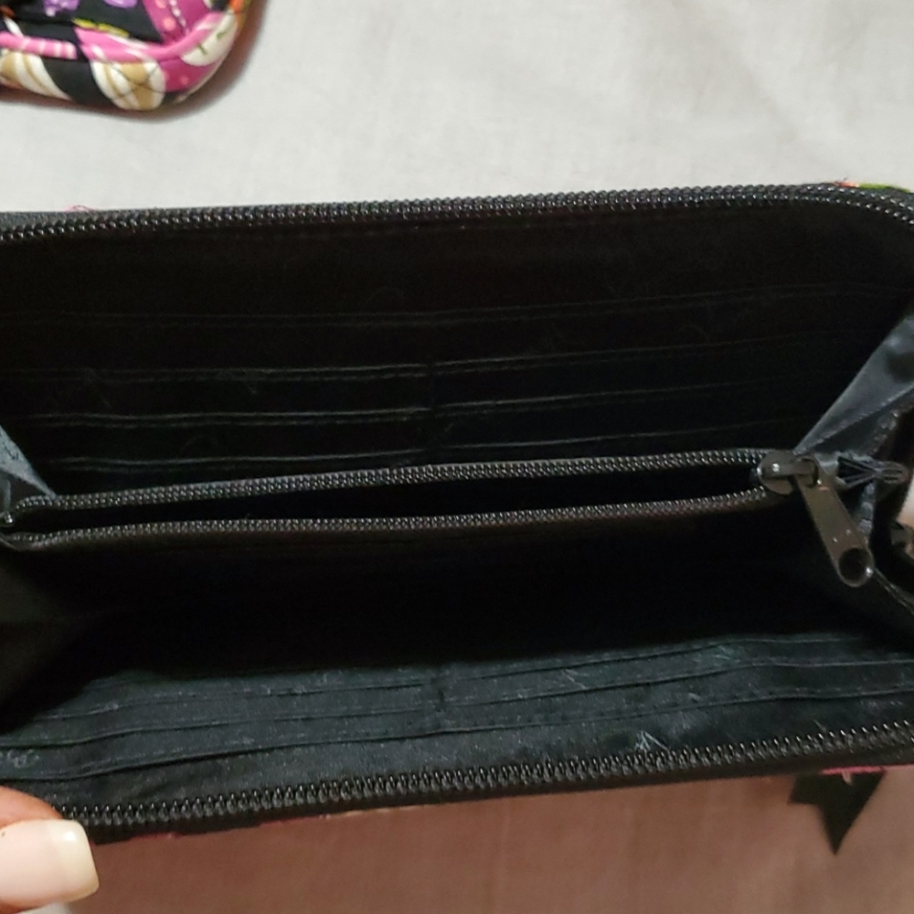 Wallet - Picture 3 of 3